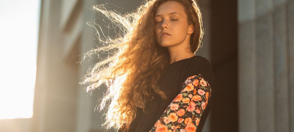 What is the appeal of streetwear fashion in today's culture?