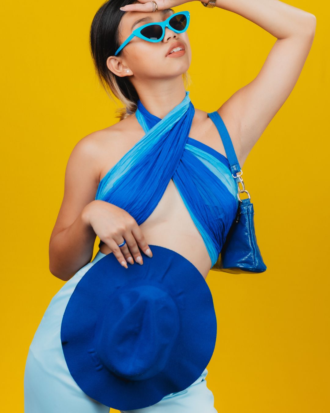 Examples of popular featured fashion styles